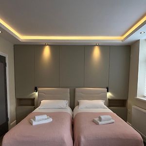 Studio met een Queen Size Bed